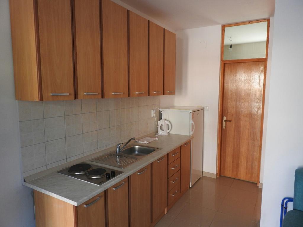 Apartments Istuk Вир Екстер'єр фото