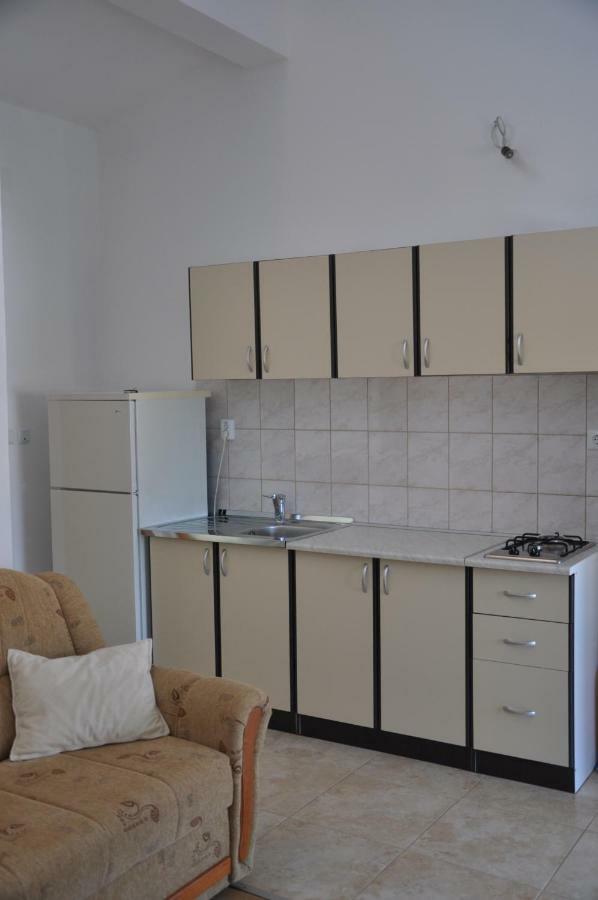 Apartments Istuk Вир Екстер'єр фото